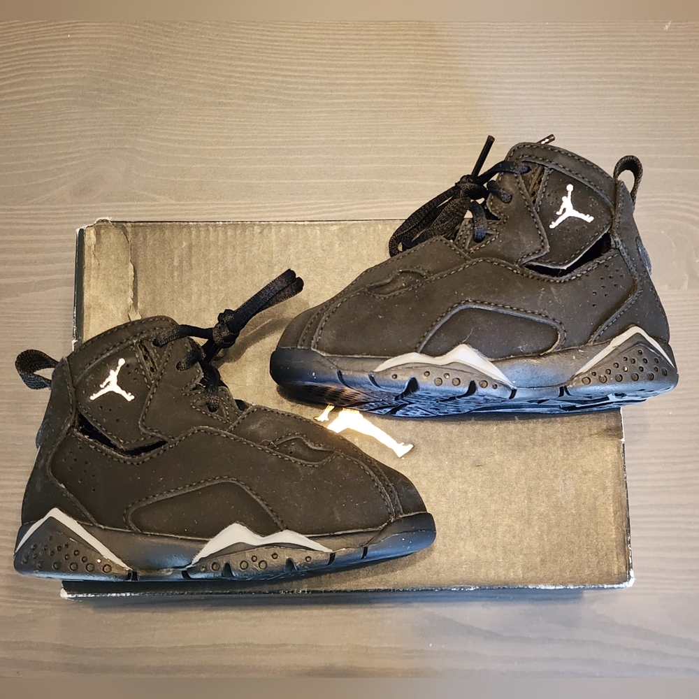 Jordan True Flight TD 5c Black Grey